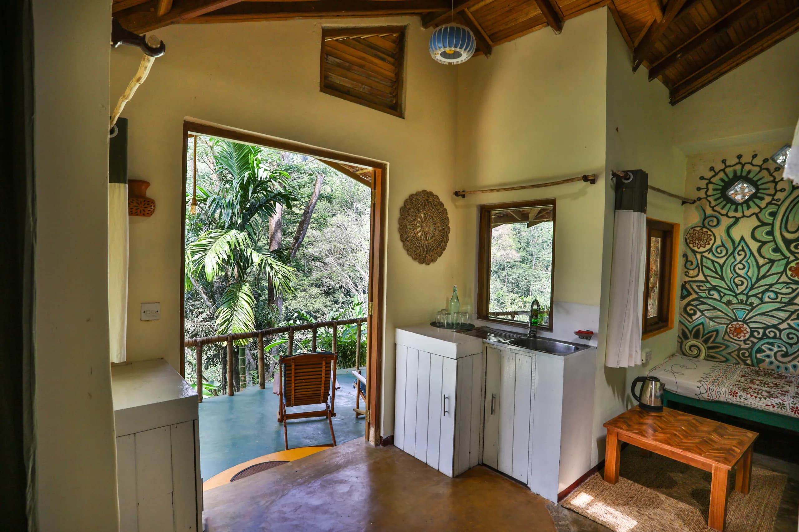 Forest Villa - Image 2